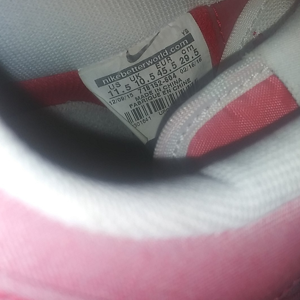 Af1 red - Picture 2 of 4